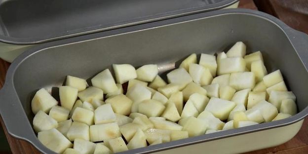 шарлотка карамельная