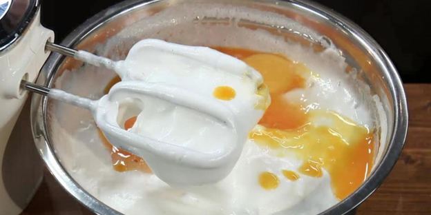 шарлотка карамельная