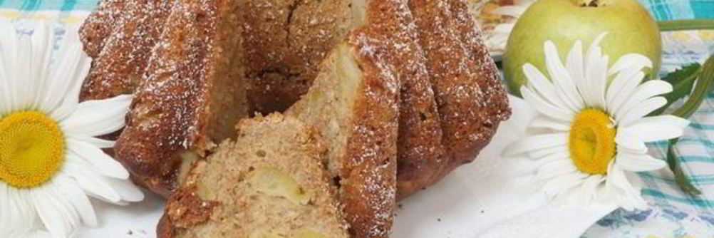 Шарлотка на кефире в духовке