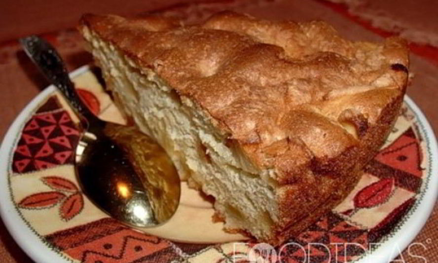 Рецепт шарлотки с бананами