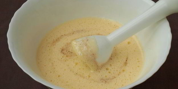 шарлотка с грушами