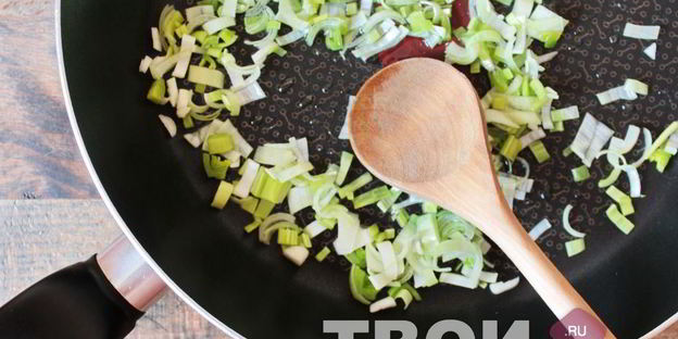 шарлотка с капустой