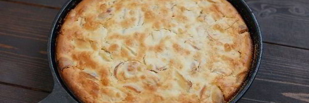 Шарлотка с кефиром