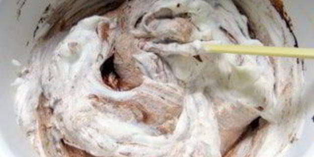 шарлотка с шоколадным суфле-глясе