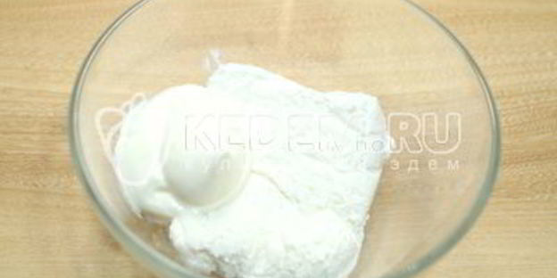 шарлотка с творогом и яблоками