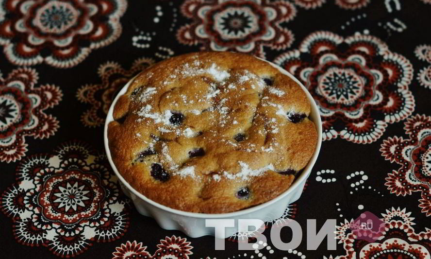 Рецепт шарлотки с вишней