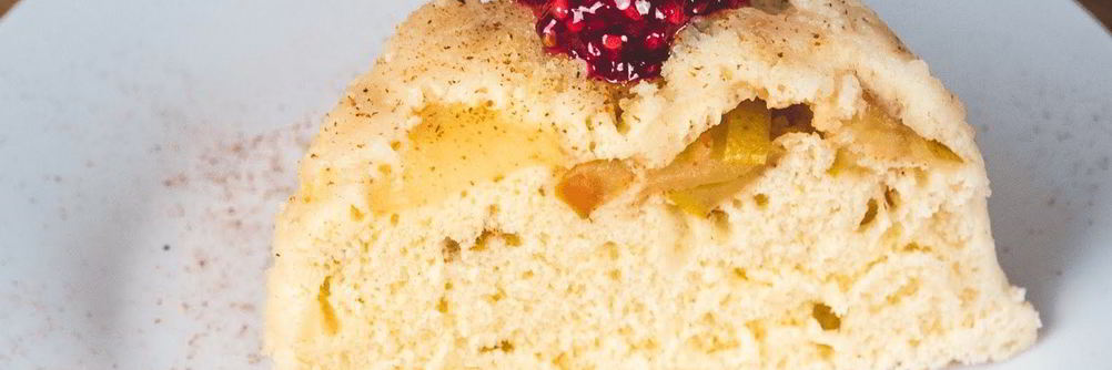 Шарлотка с яблоками в микроволновке