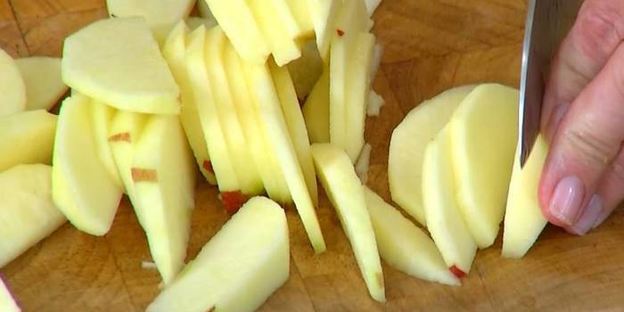 шарлотка с ягодами