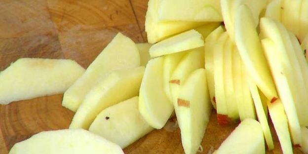 шарлотка с ягодами