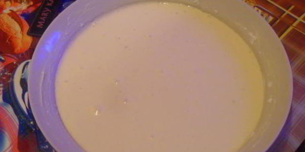 шарлотка со свежим ананасом