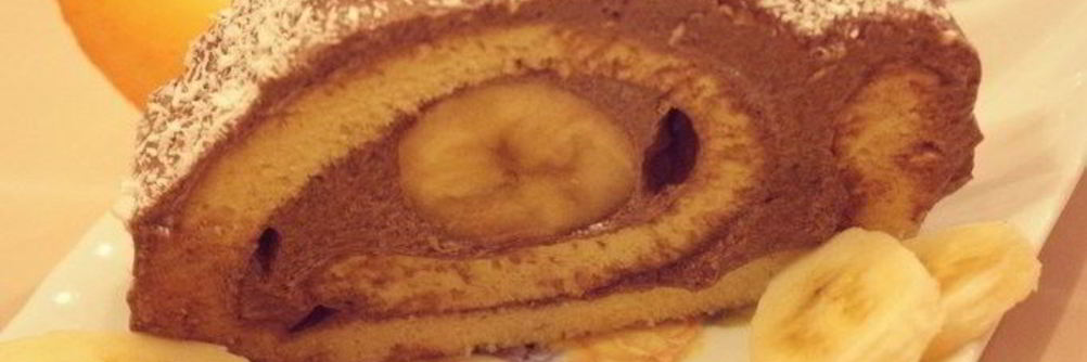 Шоколадно-банановый рулет