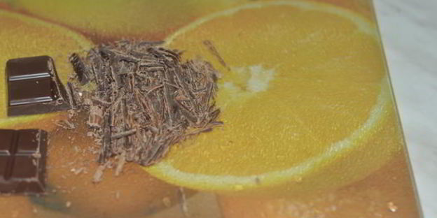 шоколадно-вишневый рулет