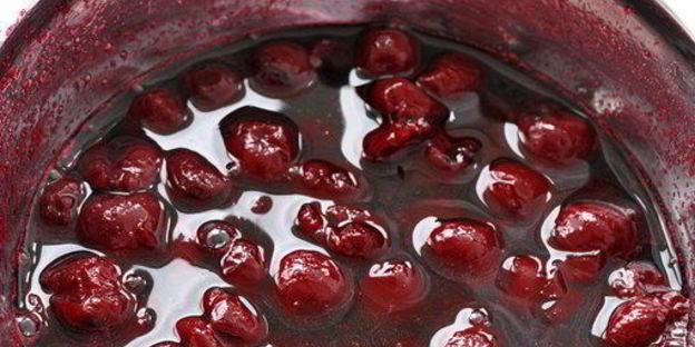 штрудель с вишней