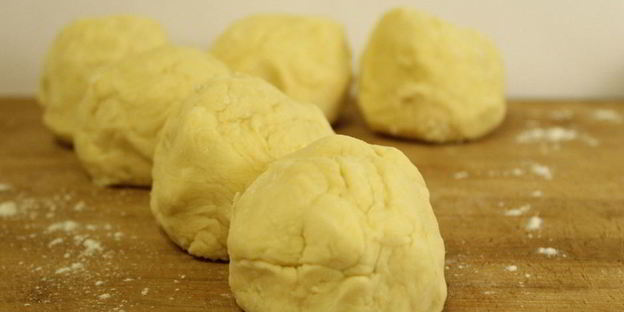 штрудель с яблоками