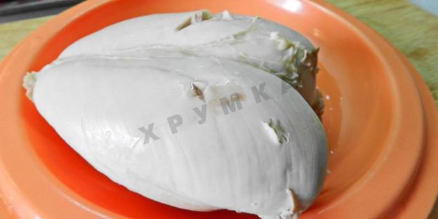 слоеные конвертики с курицей и грибами