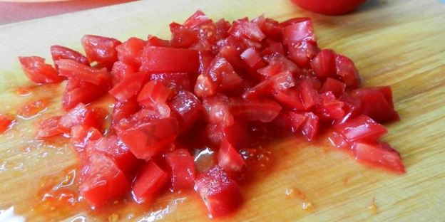 слоеные конвертики с курицей и грибами