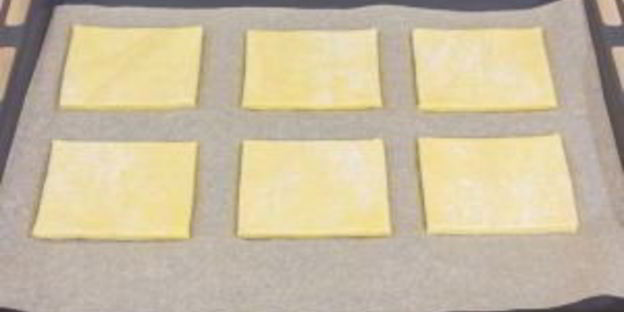 слойки с ананасами