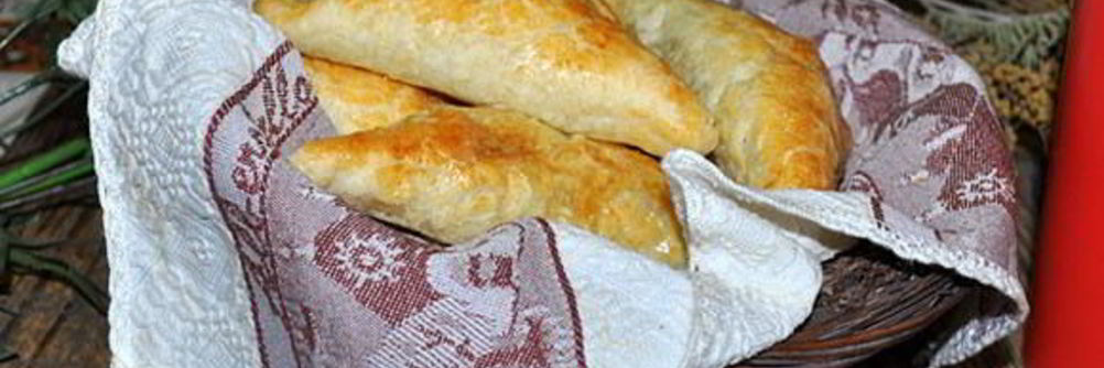 Слойки с грибами