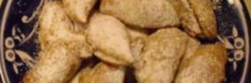 Слойки с ореховой начинкой