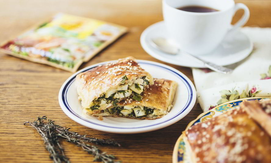 Рецепт слоек с яйцом и зеленью