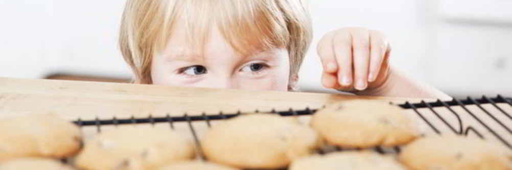 Готовим пышные сырники с манкой в духовке