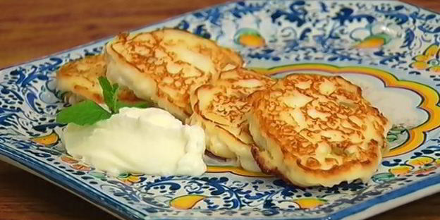 лимонные сырники с соусом из маскарпоне