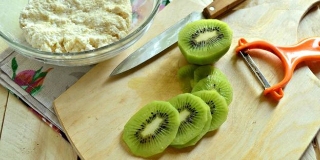 оригинальные сырники с киви