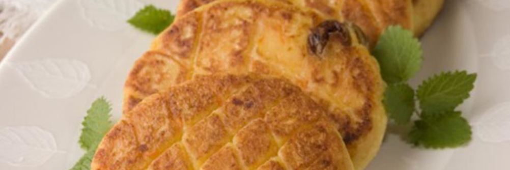 Сырники с морковью и изюмом