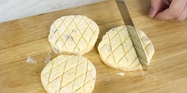 сырники с морковью и изюмом