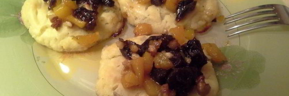 Сырники с тыквенным соусом