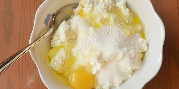 сырники с яблоком в овсяной панировке