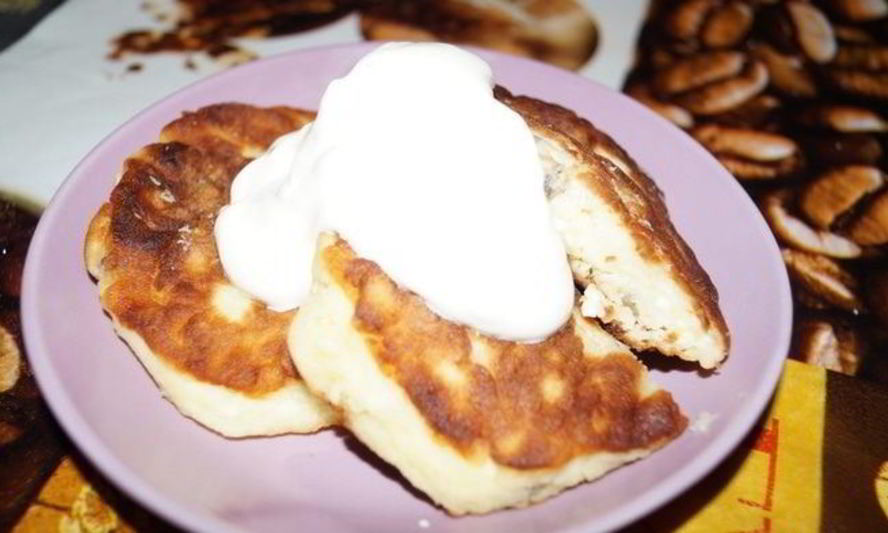 Рецепт творожников с изюмом