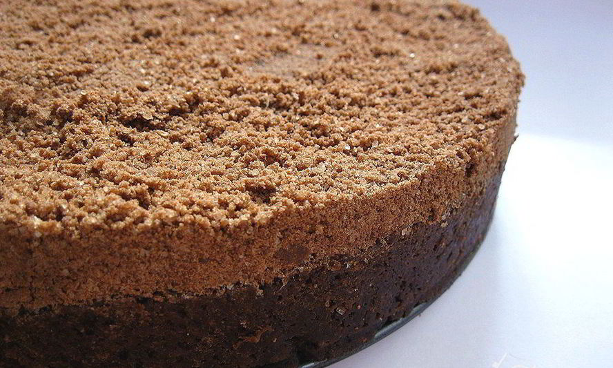 Рецепт ванильного творожника на шоколадном тесте