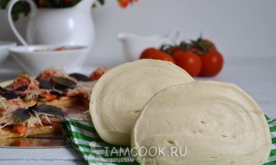 Рецепт тонкого теста для пиццы без дрожжей