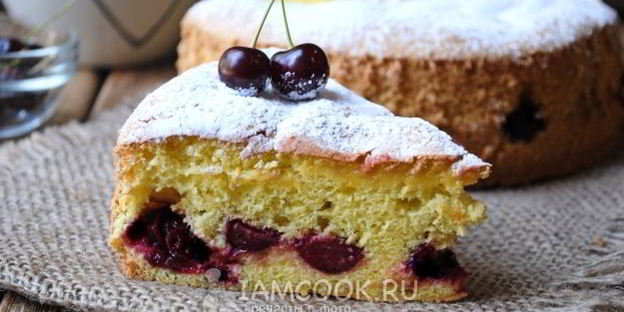 бисквит с вишней