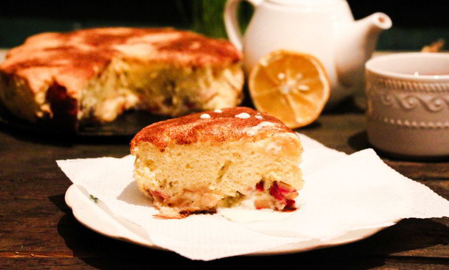 Рецепт бисквита с яблоками