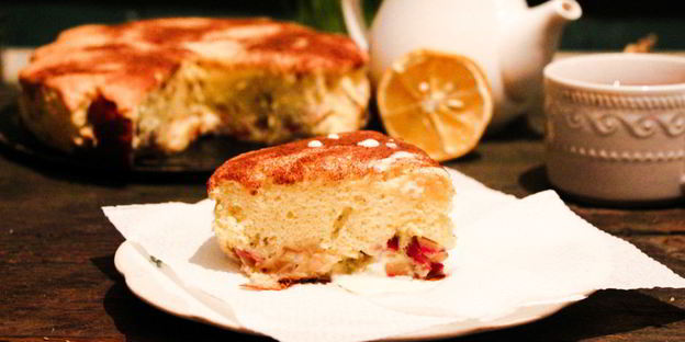 бисквит с яблоками