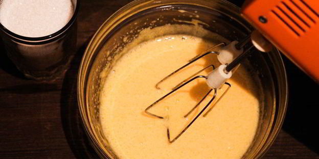 бисквит с яблоками