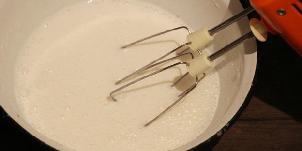 бисквит с яблоками