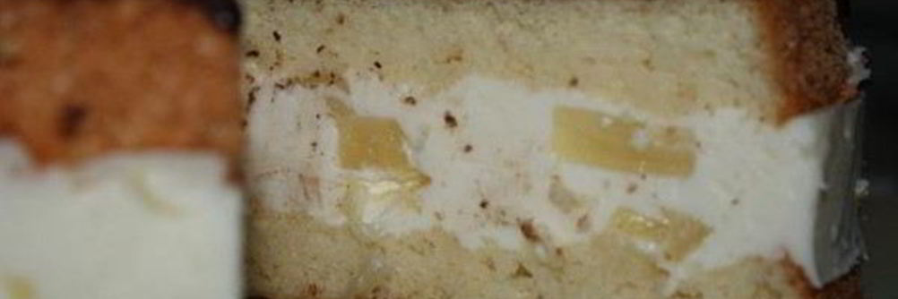 Бисквитный торт с творожным кремом