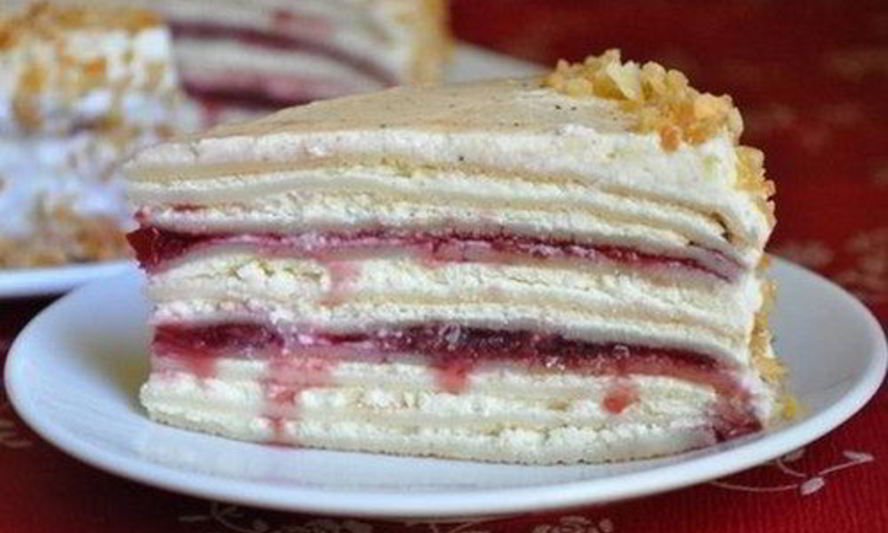 Рецепт блинного торта с творожно-вишневым кремом
