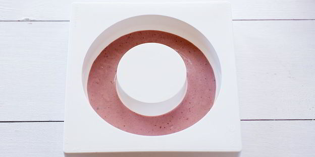 муссовый торт клубника-ваниль-базилик