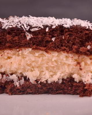 Шоколадно-кокосовый торт
