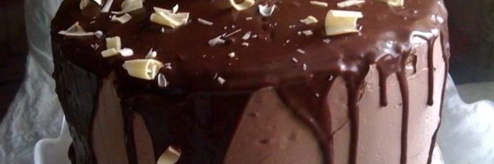 Шоколадный торт на сметане