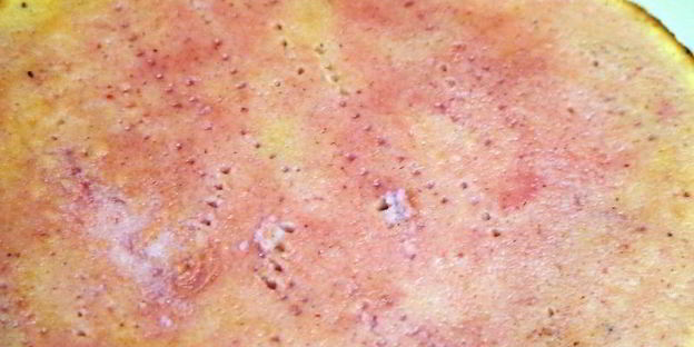 торт клубника на дереве