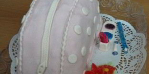 торт косметичка