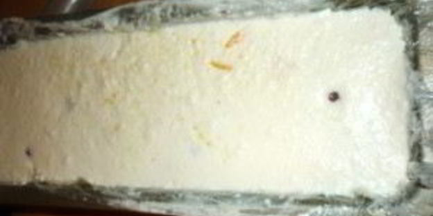 торт новогоднее полено с клюквой