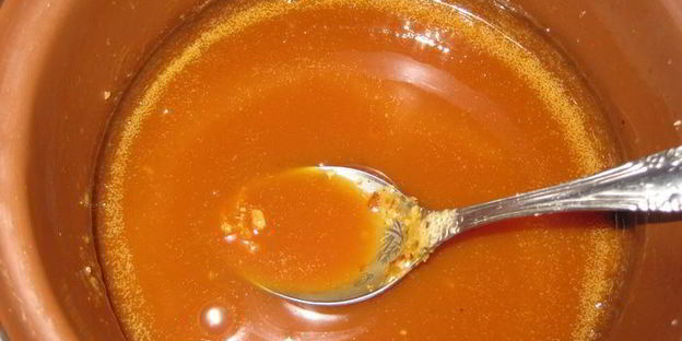 торт прага с карамельно-грильяжным кремом