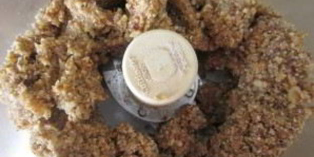 торт с кусочками ананаса