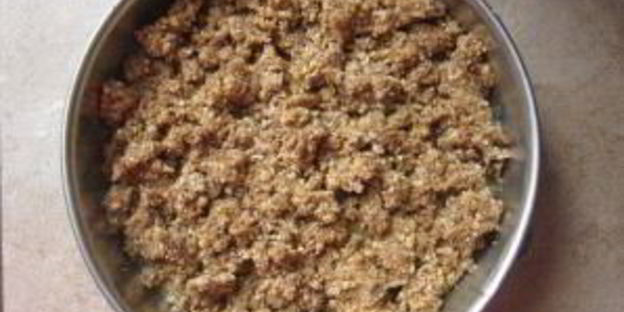 торт с кусочками ананаса